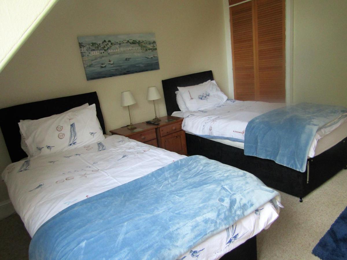 The Old Post House Bed & Breakfast มอร์ตันแฮมสเตด ภายนอก รูปภาพ
